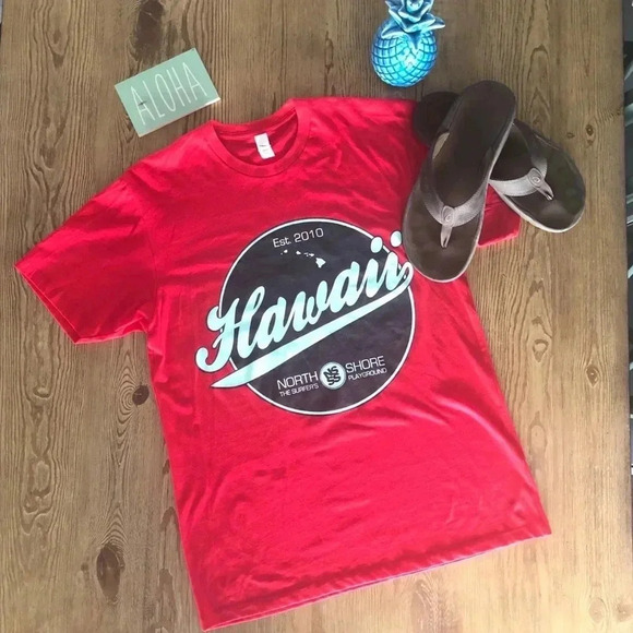 North Shore Hawaii Red Short Sleeve Tee Hawaiian Islands Print - Picture 1 of 9